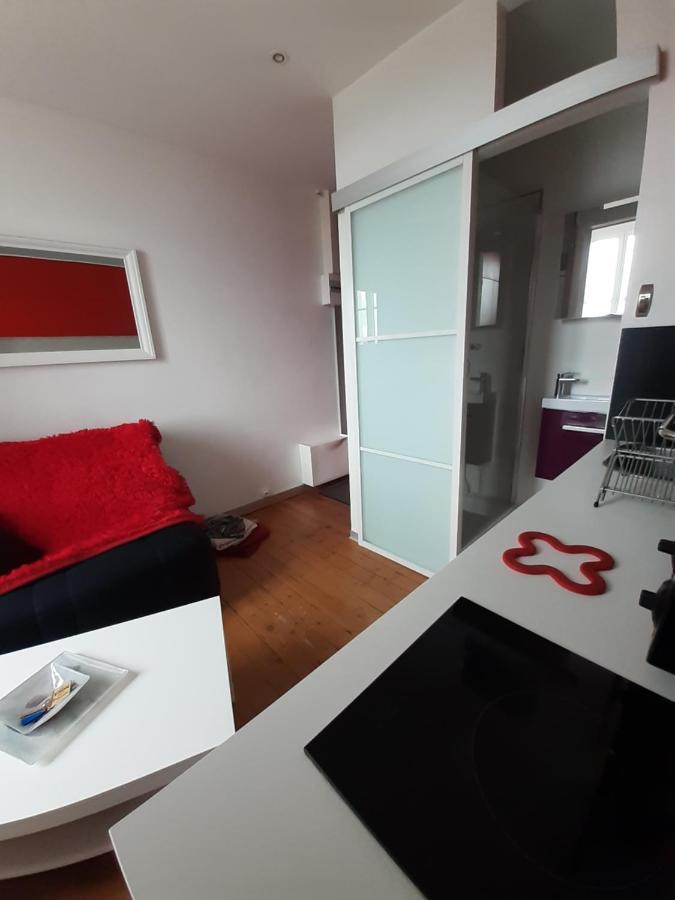 L'Annexe Apartment Кабур Екстериор снимка